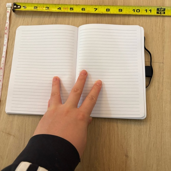 Assorted Notebooks Collection - Picture 6 of 12